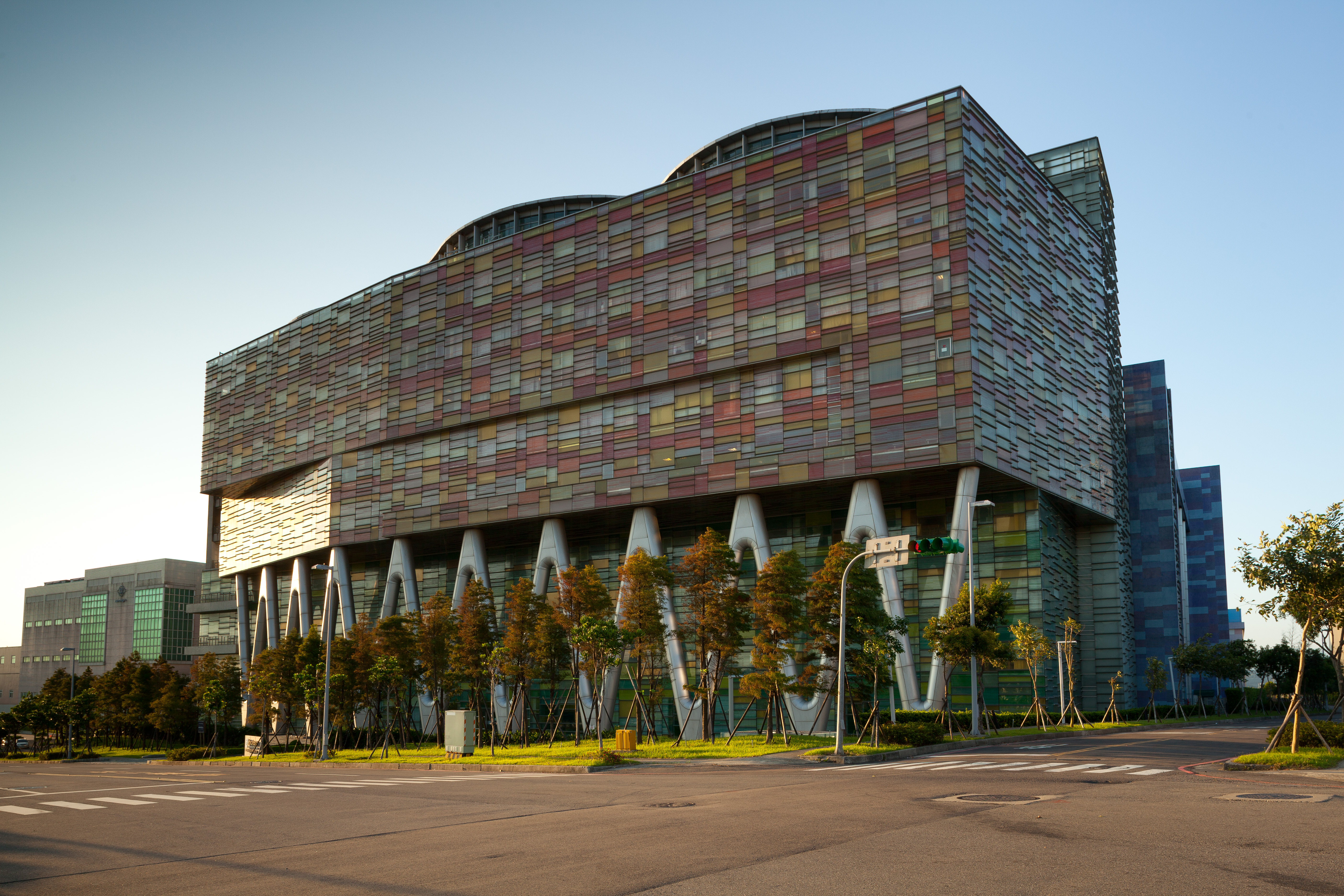 台灣美光晶圓科技股份有限公司一廠二廠-經濟部產業發展署綠色工廠標章資訊網